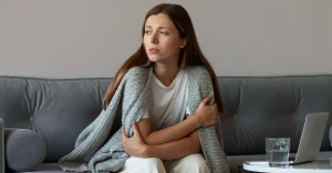 Doctor explaining chances of natural pregnancy with PCOS and fertility treatment options.